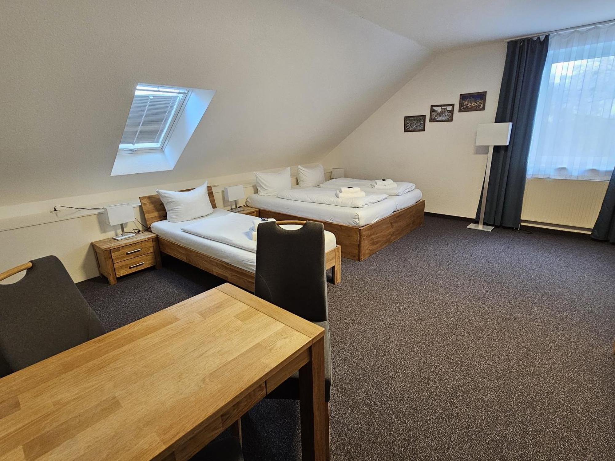Parkhotel Зенфтенберг Экстерьер фото